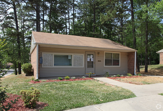 Building Photo - Woodstone Apartments