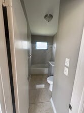 Building Photo - 1110 Vineyard Pl