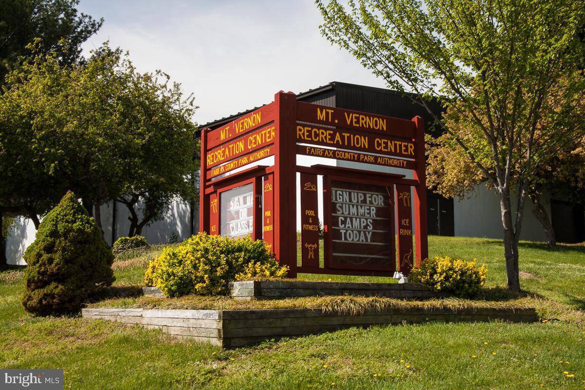 6641 Wakefield Dr Unit 501, Alexandria, VA 22307 Condo for Rent in