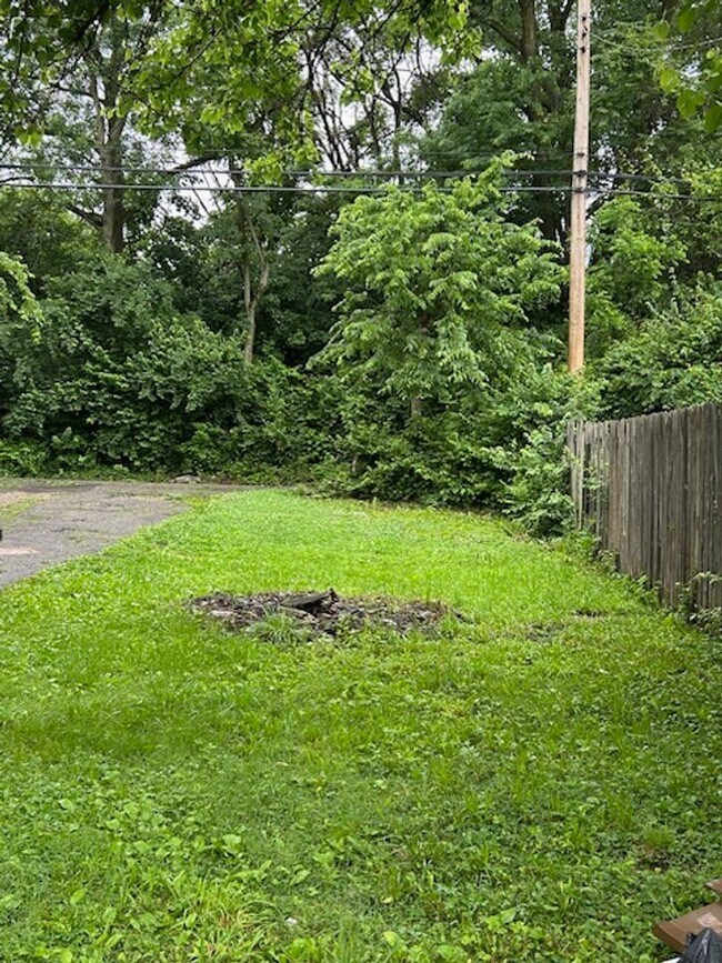 Foto del edificio - 3 Bedroom, 2 Bath Ranch Home w/Central Air