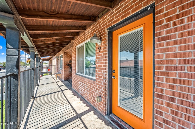 Building Photo - 3601 N 15th Ave