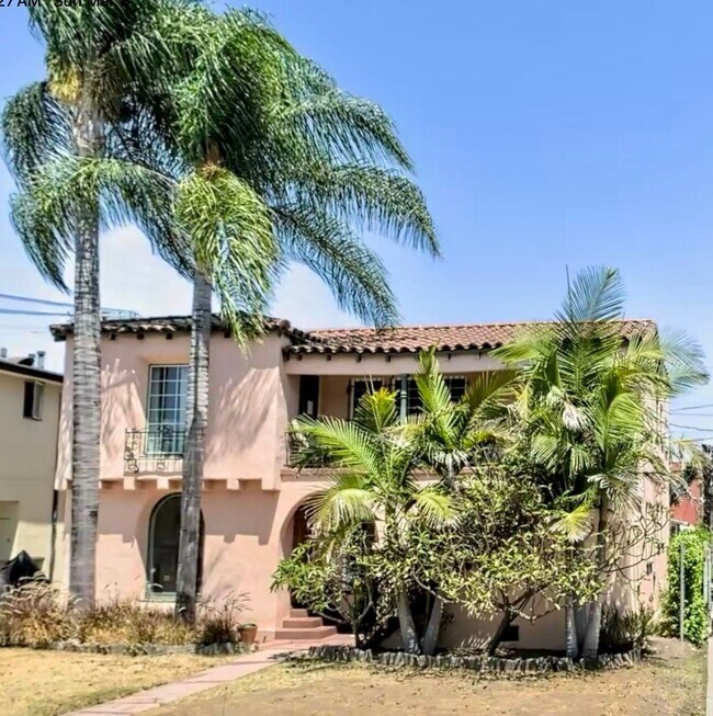 Building Photo - 6089 Cashio St