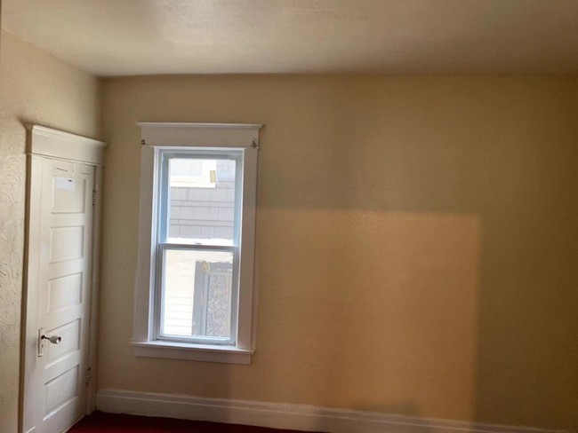 Foto del edificio - 3 bedroom in Buffalo NY 14214