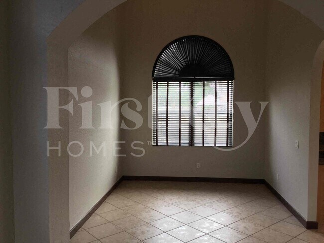 Foto del edificio - 4104 NE 22nd Ln