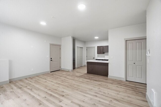 Building Photo - 1816 N 15th St