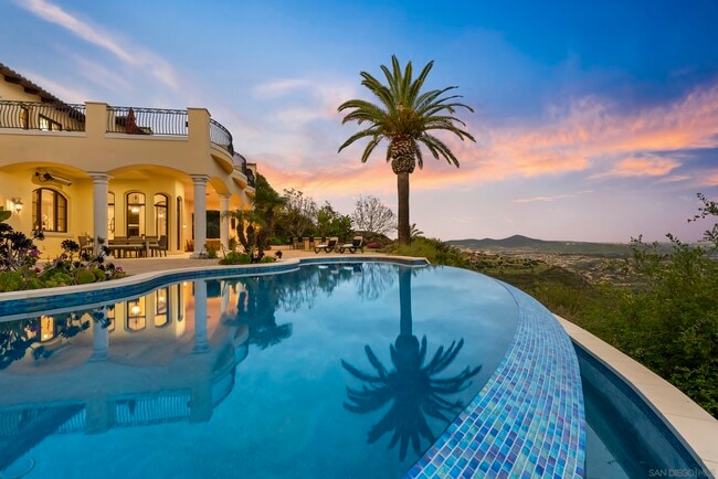 Building Photo - 18233 Via Ambiente
