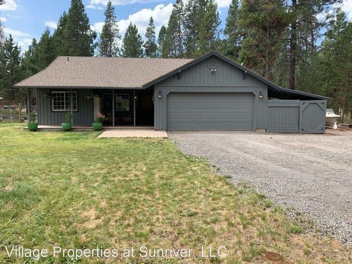 Primary Photo - 3 br, 2 bath House - 56145 Gothard Way