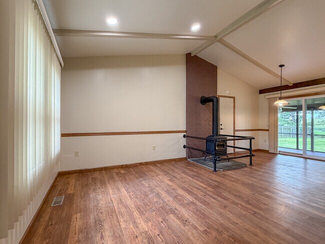 Foto del edificio - 60 Glenbrook Rd