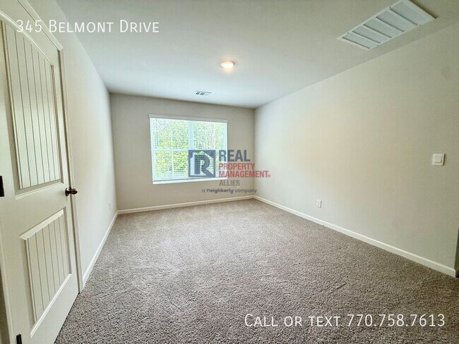 Foto del edificio - 345 Belmont Dr
