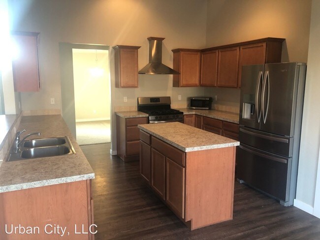 Foto del edificio - 4 br, 2 bath House - 16836 Brookdale