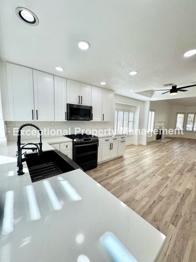 Foto del edificio - Ready to move in 3 bed 2 bath single story home