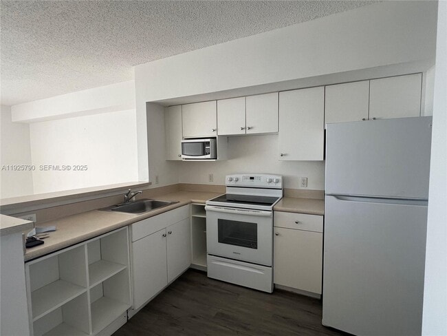 Building Photo - 5085 NW 7th St