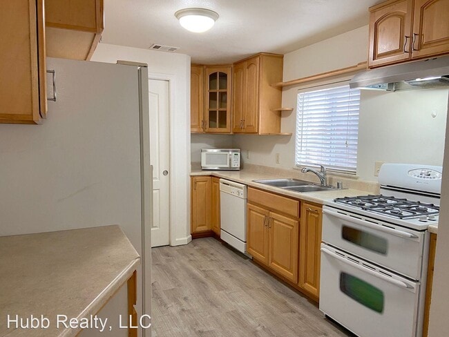 Building Photo - 2 br, 2 bath House - 2070 Whitfield Way #2070