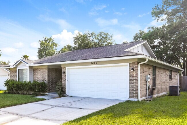 Foto del edificio - 8366 Knotts Landing Dr E