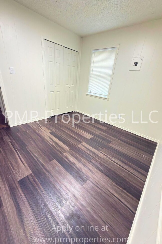 Foto del edificio - 2 Bedroom/ 1 Bathroom House