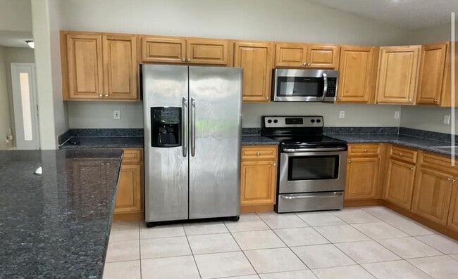 Foto del edificio - 4965 SW 33rd Ave