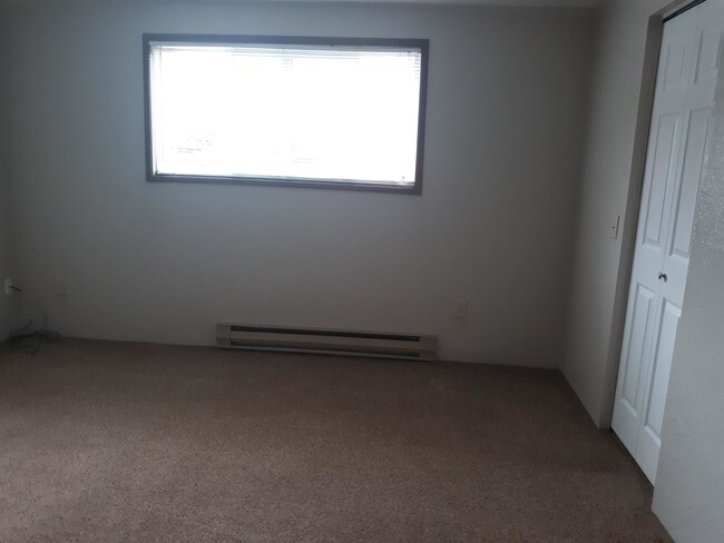 Foto del edificio - 140 NE Atkinson Ct