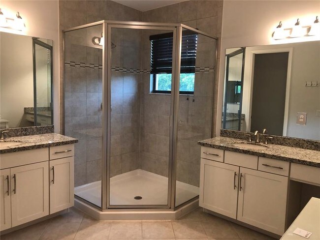 Foto del edificio - 13679 Moss Agate Ave