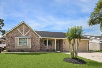 Building Photo - 12015 Sea Shore Dr