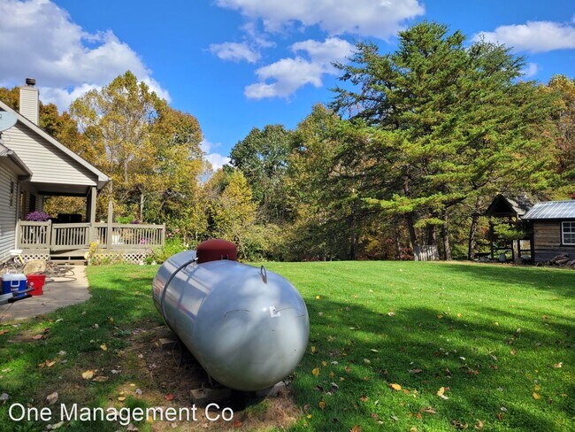 Foto del edificio - 5 br, 3 bath House - 6950 Sonagle Rd SE