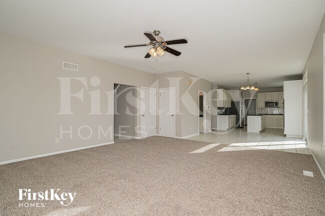 Foto del edificio - 611 Geiser Brook Ct