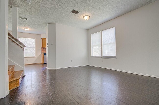 Building Photo - 8710 Piney Creek Bend