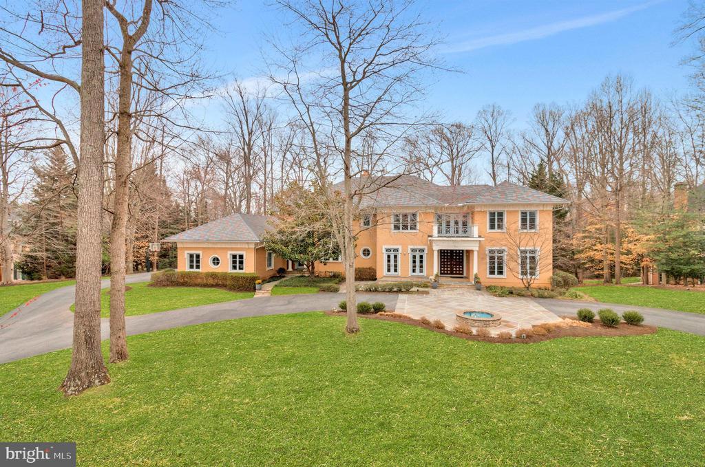 Primary Photo - 918 Centrillion Dr