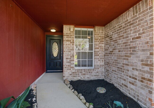 Building Photo - 14427 Cypress View Dr