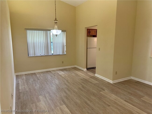 Foto del edificio - 2531 N Orangewood St