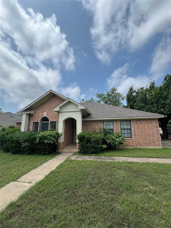 Building Photo - 1401 River Oak Dr
