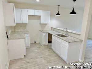 Foto del edificio - 687 Burr Oak Ln