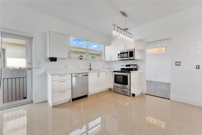 Foto del edificio - 501 90th St