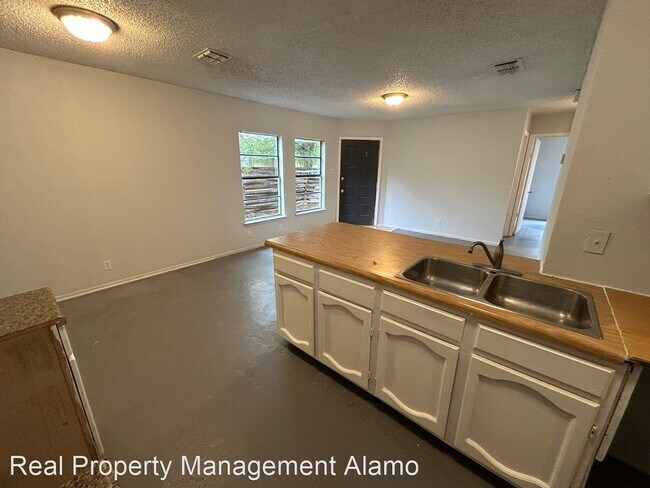 Building Photo - 2 br, 1 bath House - 6921 Belforest
