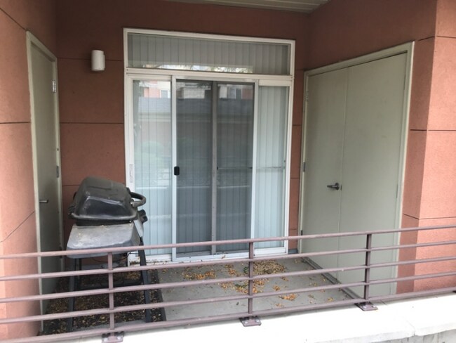 Foto del edificio - Convenient and Spacious 2BR/2BA in Park Hill of Denver