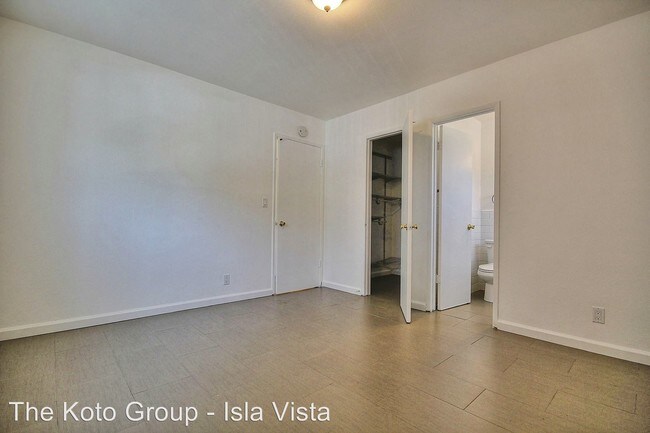 Building Photo - 6519 Sabado Tarde Rd