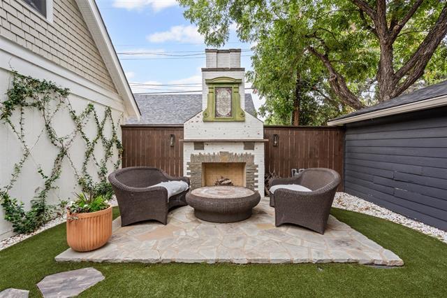 Building Photo - 4014 Modlin Ave