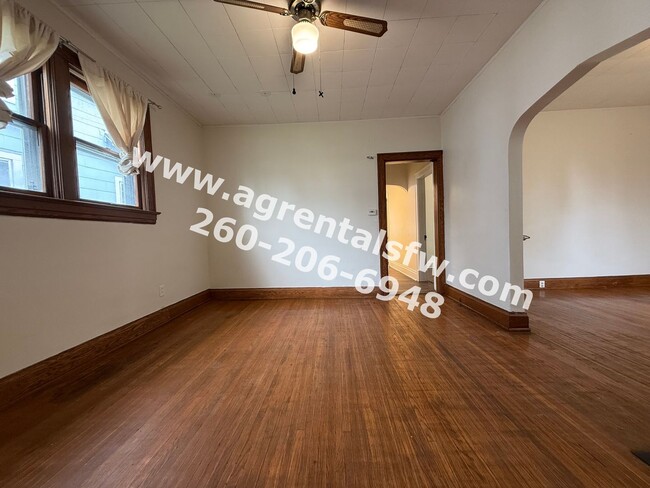 Foto del edificio - 811 Columbia Ave