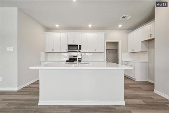 Building Photo - 805 Caraway Dr