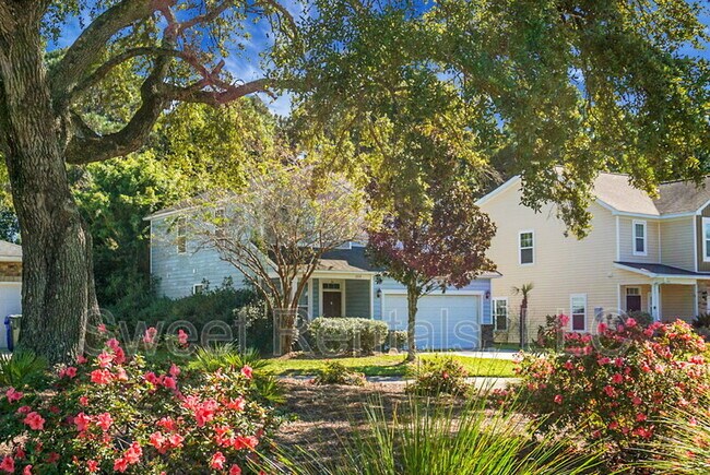 Building Photo - 1519 Thoroughbred Blvd