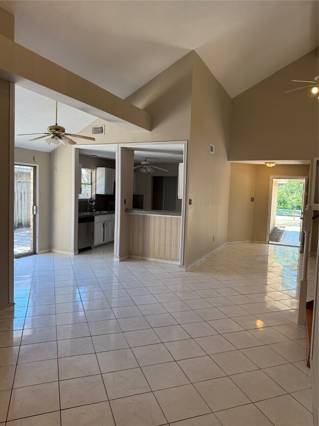 Building Photo - 10066 Sand Pass Ln