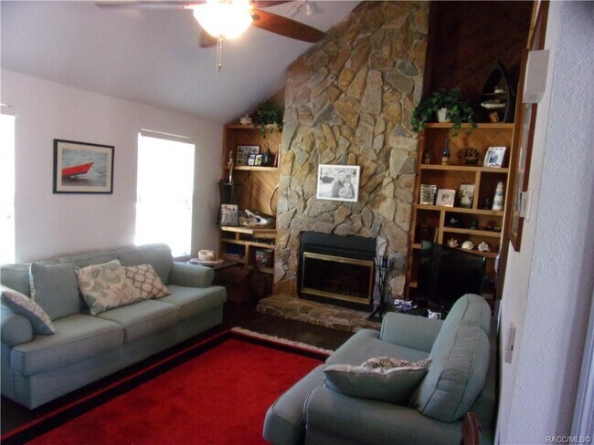 Building Photo - 2574 N Regatta Point