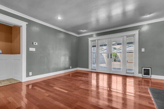 Foto del edificio - 1501 Revere Ave