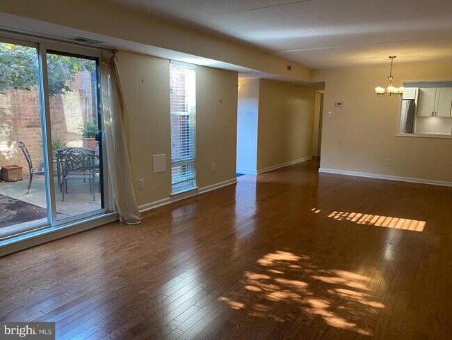 Foto del edificio - 130 Spruce St