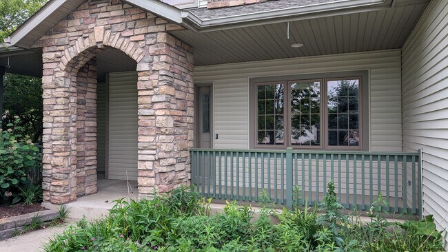 Front porch - 2669 Kathleen Ln NE