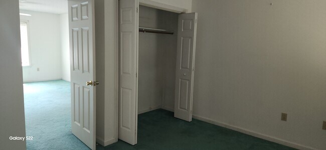 Bedroom - 239 Thistle Ln