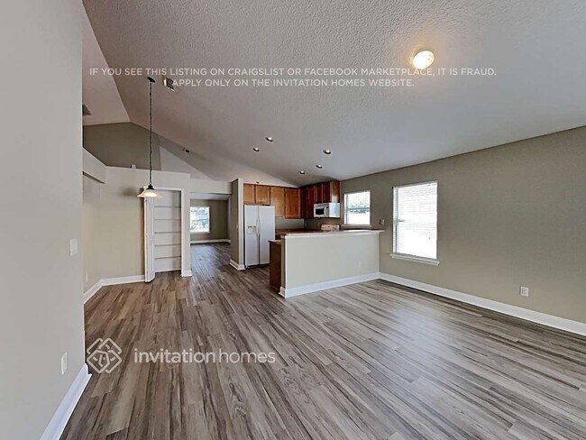 Foto del edificio - 1458 Canopy Oaks Dr