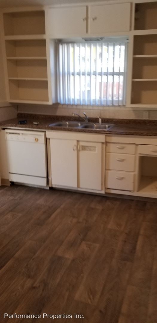 Foto del edificio - 3 br, 1 bath House - 4648 NE 98th Avenue