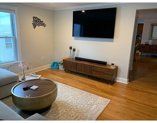 Building Photo - 7 Thorndike Terrace