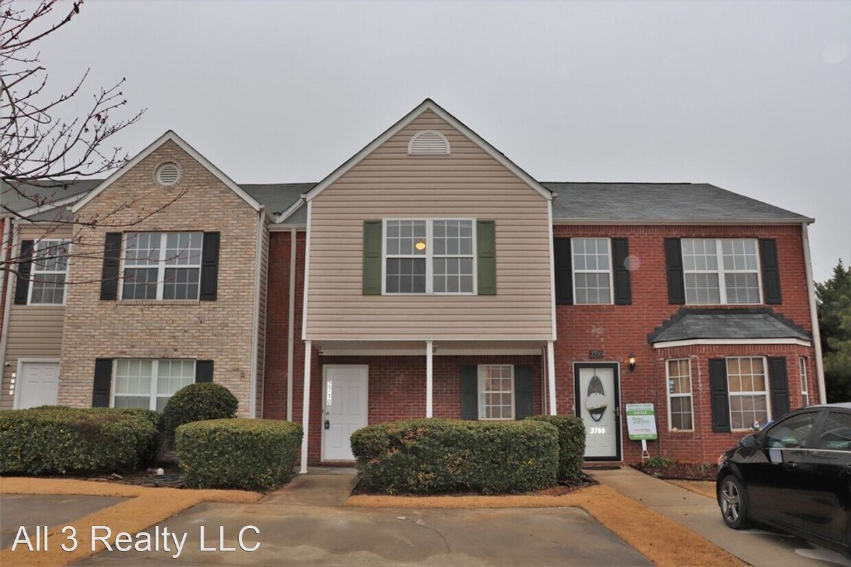 2 br, 2.5 bath House 2710 Marlin Drive House for Rent in McDonough