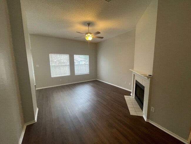 Foto del edificio - 3625 Cheyenne St